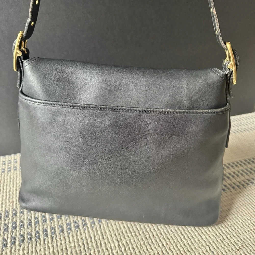 Vintage Coach Legacy 1991 Costa Rica Black Leather Flap Shoulder Bag 9828